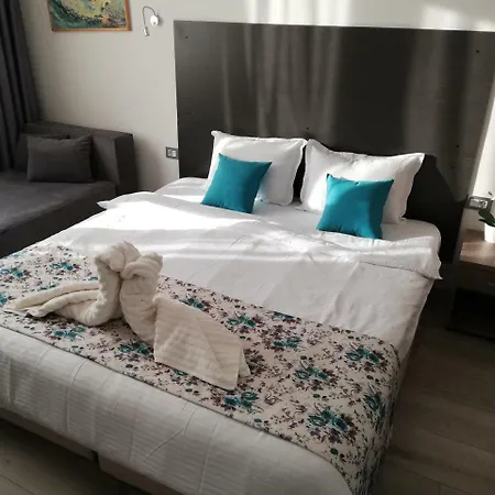 Atlas Center فندق بريليب